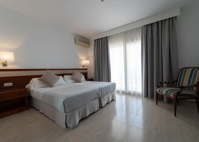 Piedra Paloma By Croma 2*