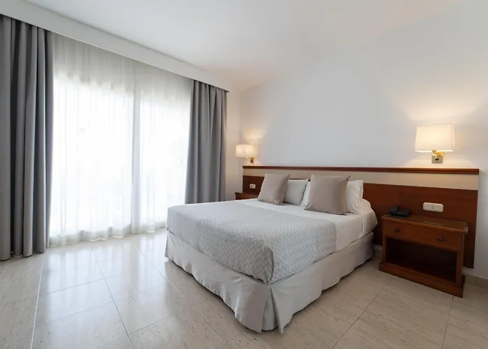 Piedra Paloma By Croma Estepona