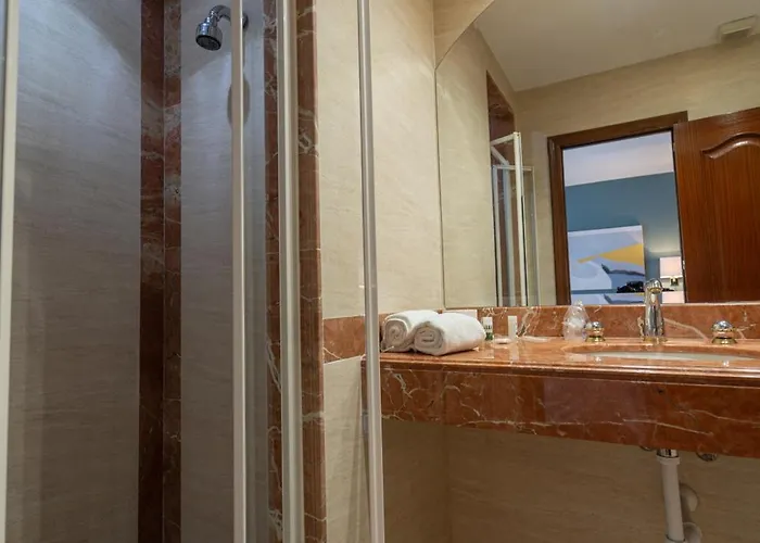 Piedra Paloma By Croma 2*