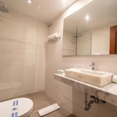 Piedra Paloma By Croma 2*